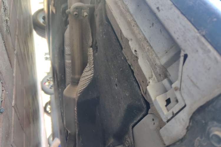 Used Toyota Granvia 2023 2.5L Hybrid Prestige PLUS Edition Chassis Front Right