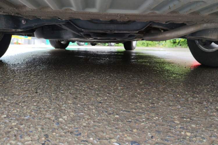 Used Toyota Granvia 2023 2.5L Hybrid Comfort Edition Chassis Rear