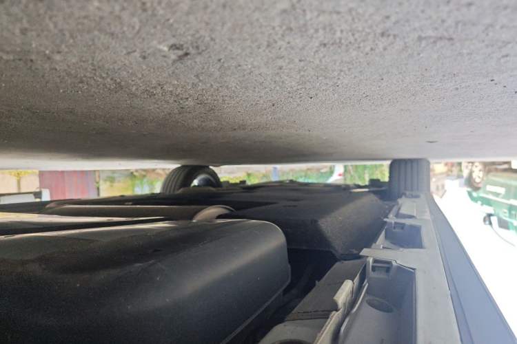 Used Toyota Granvia 2023 2.5L Hybrid Prestige Wellness PLUS Edition Chassis Rear Left