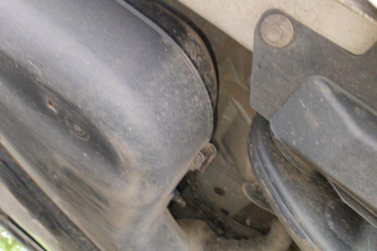 Used Toyota Granvia 2023 2.5L Hybrid Prestige PLUS Edition Chassis Rear Left