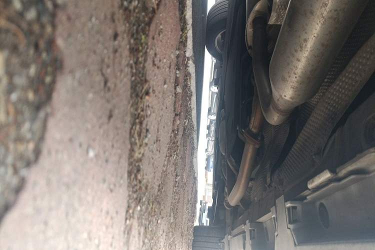 Used Toyota Granvia 2023 2.5L Hybrid Comfort Edition Chassis Rear Right