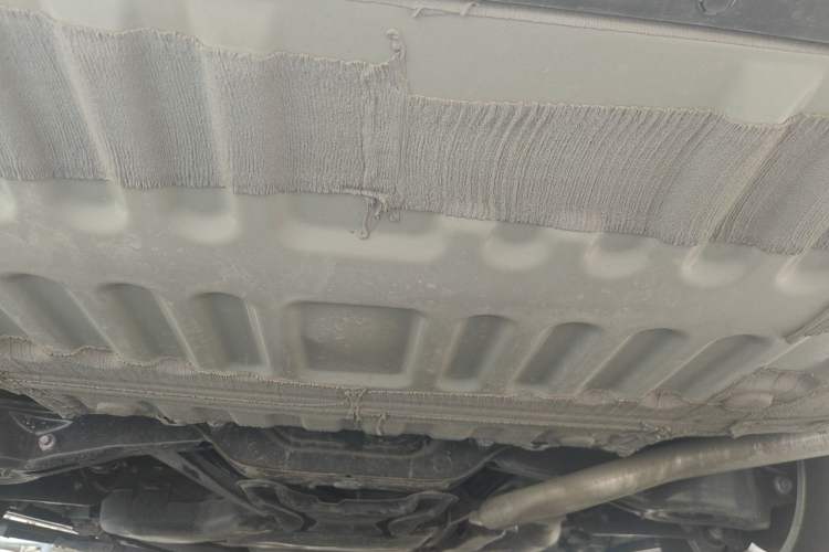 Used Toyota Granvia 2023 2.5L Hybrid Comfort Edition Chassis Rear