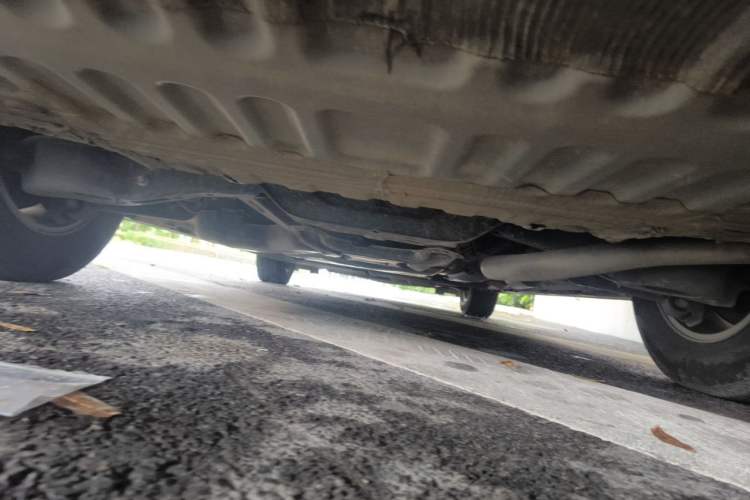 Used Toyota Granvia 2023 2.5L Hybrid Comfort Edition Chassis Rear