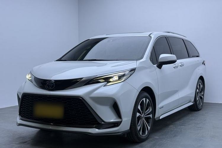Used Toyota Granvia 2023 2.5L Hybrid Prestige PLUS Edition Guazi used car, China used car export, Used car for sale, Used  cars, Cheapest cars for sale