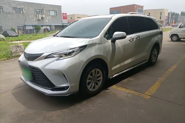 Used Toyota Granvia 2023 2.5L Hybrid Comfort Edition