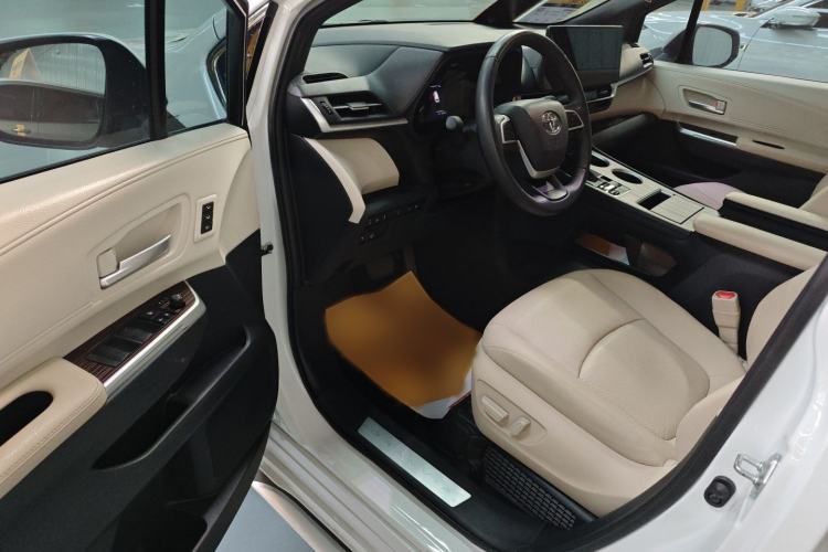 Used Toyota Granvia 2023 2.5L Hybrid Prestige PLUS Edition Driver Seat
