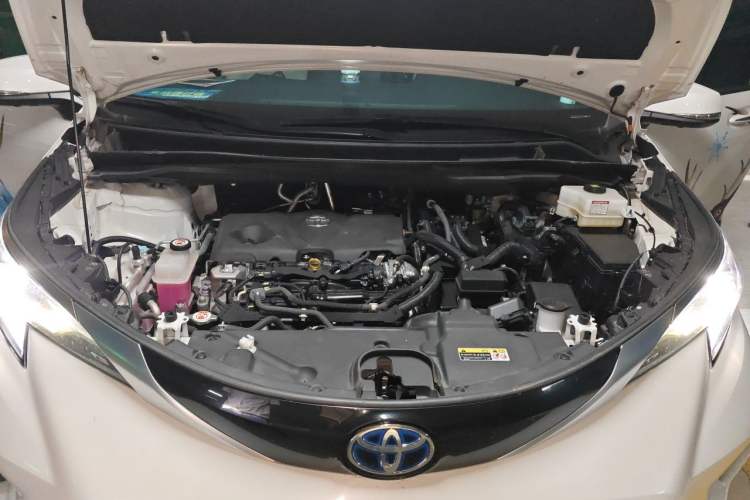 Used Toyota Granvia 2023 2.5L Hybrid Prestige PLUS Edition Engine Bay