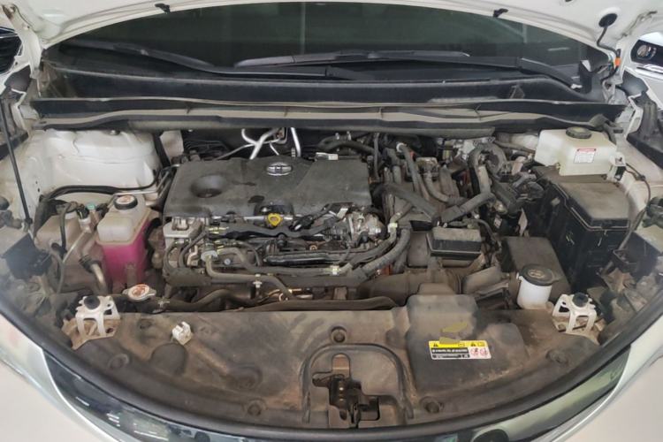 Used Toyota Granvia 2023 2.5L Hybrid Luxury Edition Engine Bay
