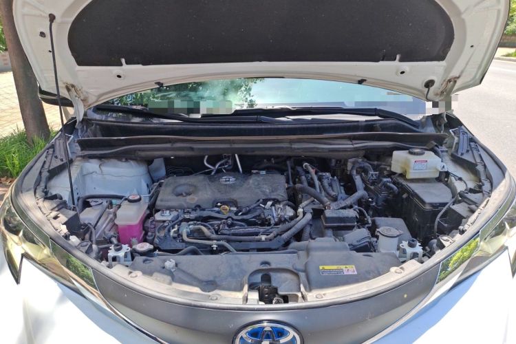 Used Toyota Granvia 2023 2.5L Hybrid Comfort Edition Engine Bay