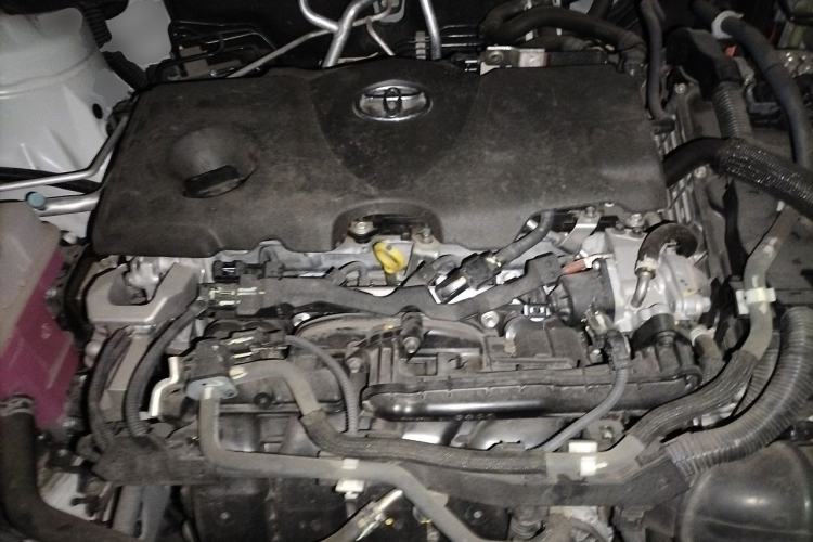 Used Toyota Granvia 2023 2.5L Hybrid Prestige PLUS Edition Engine Bay