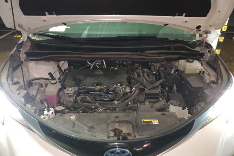 Used Toyota Granvia 2023 2.5L Hybrid Luxury Edition Engine Bay