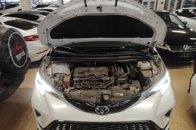 Used Toyota Granvia 2023 2.5L Hybrid Prestige PLUS Edition Engine Bay