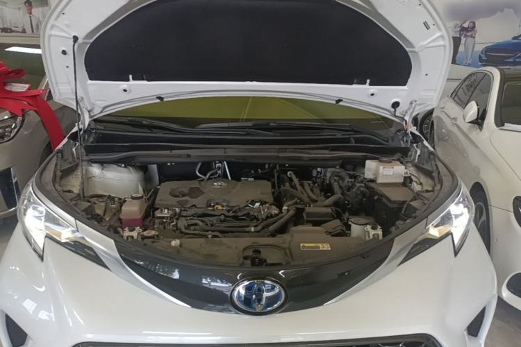 Used Toyota Granvia 2023 2.5L Hybrid Prestige PLUS Edition Engine Bay