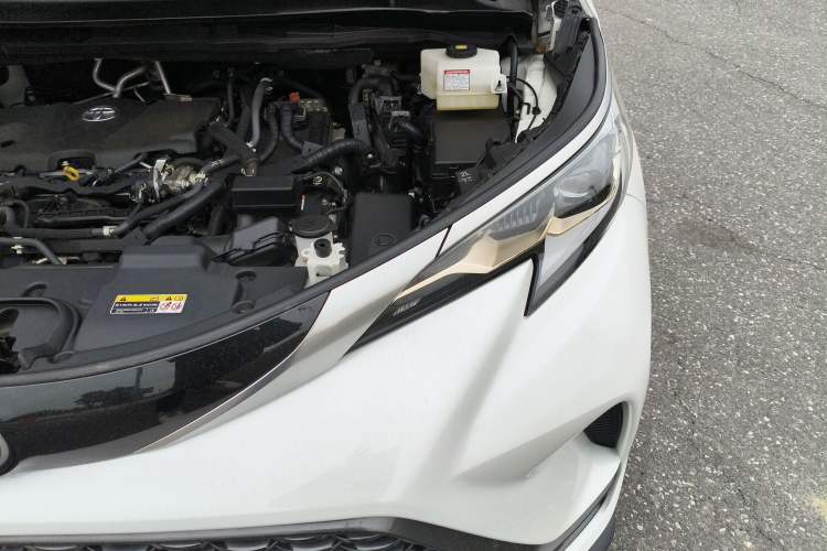 Used Toyota Granvia 2023 2.5L Hybrid Prestige PLUS Edition Engine Bay Left