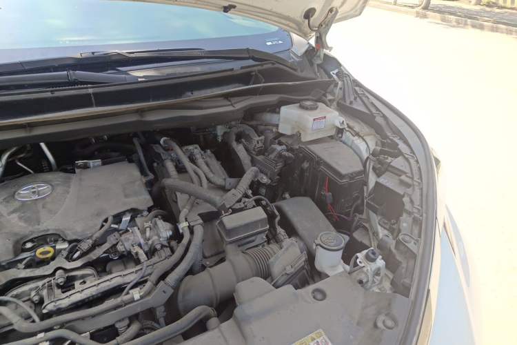 Used Toyota Granvia 2023 2.5L Hybrid Prestige PLUS Edition Engine Bay Left