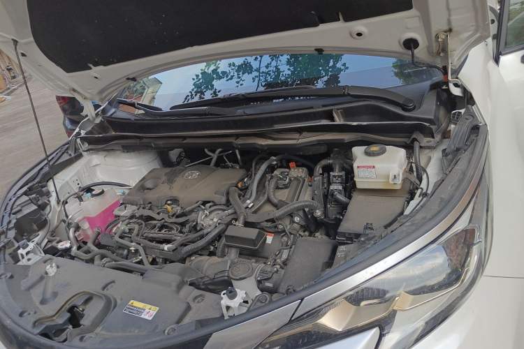 Used Toyota Granvia 2023 2.5L Hybrid Prestige PLUS Edition Engine Bay Left