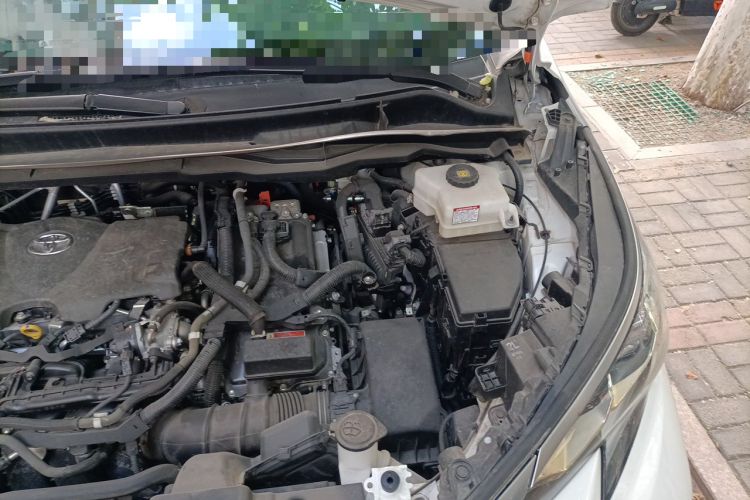 Used Toyota Granvia 2023 2.5L Hybrid Luxury Edition Engine Bay Left