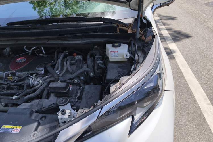Used Toyota Granvia 2023 2.5L Hybrid Prestige Wellness PLUS Edition Engine Bay Left