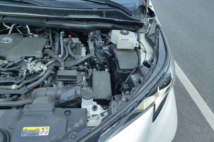 Used Toyota Granvia 2023 2.5L Hybrid Comfort Edition Engine Bay Left