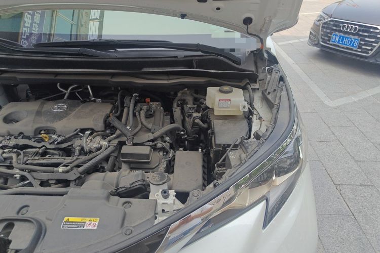 Used Toyota Granvia 2023 2.5L Hybrid Comfort Edition Engine Bay Left