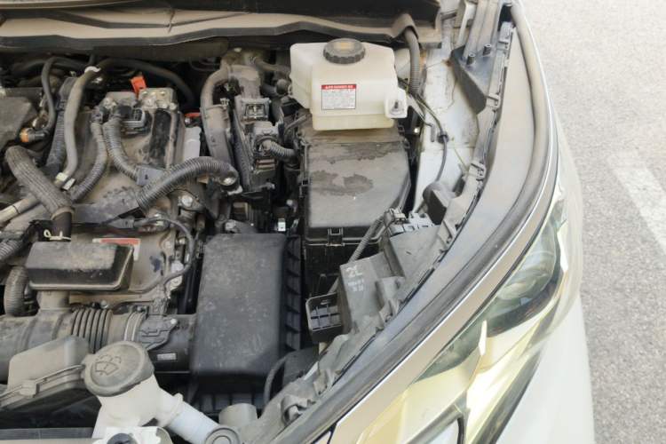 Used Toyota Granvia 2023 2.5L Hybrid Prestige PLUS Edition Engine Bay Left