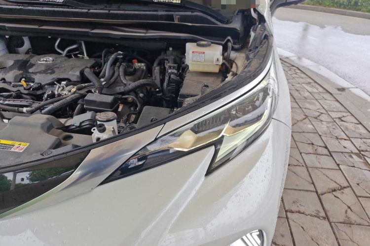 Used Toyota Granvia 2023 2.5L Hybrid Prestige PLUS Edition Engine Bay Left