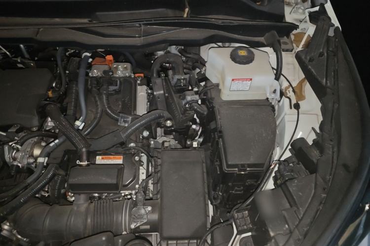 Used Toyota Granvia 2023 2.5L Hybrid Prestige PLUS Edition Engine Bay Left