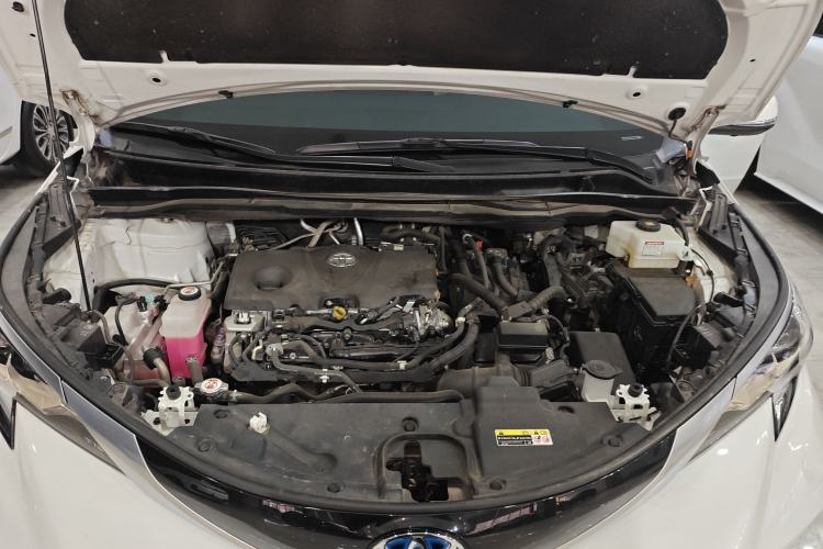 Used Toyota Granvia 2023 2.5L Hybrid Prestige PLUS Edition Engine Bay