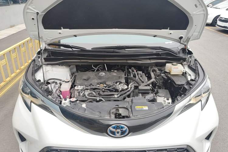 Used Toyota Granvia 2023 2.5L Hybrid Prestige PLUS Edition Engine Bay