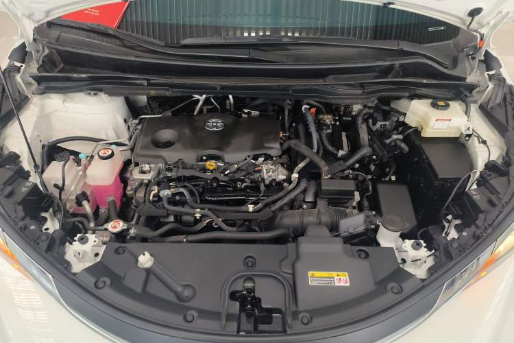 Used Toyota Granvia 2023 2.5L Hybrid Comfort Edition Engine Bay