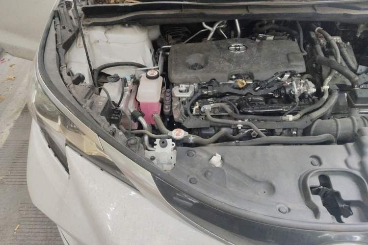 Used Toyota Granvia 2023 2.5L Hybrid Prestige PLUS Edition Engine Bay Right