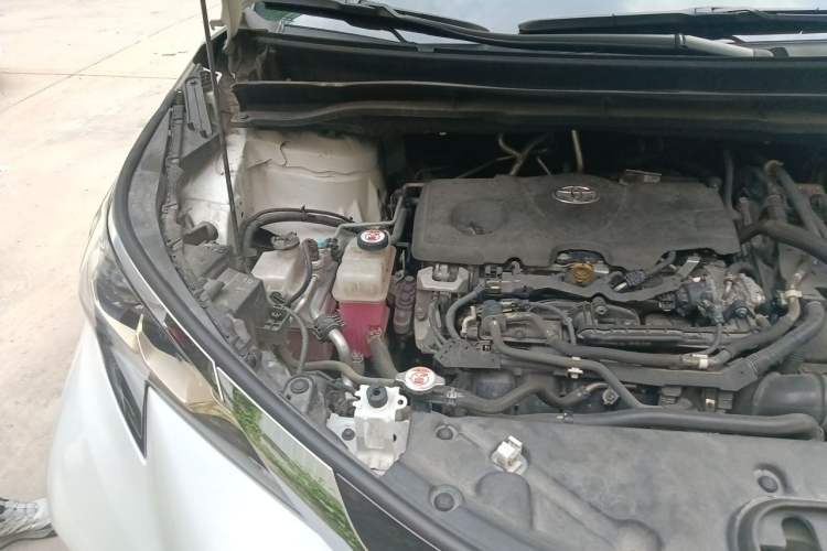 Used Toyota Granvia 2023 2.5L Hybrid Comfort Edition Engine Bay Right