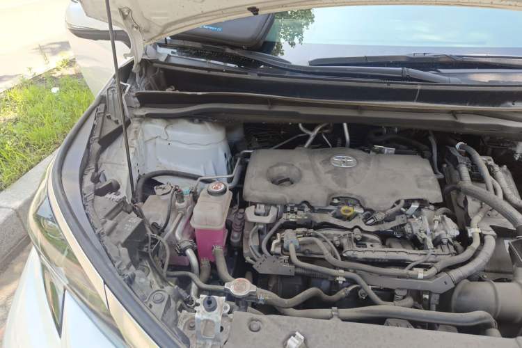 Used Toyota Granvia 2023 2.5L Hybrid Prestige PLUS Edition Engine Bay Right