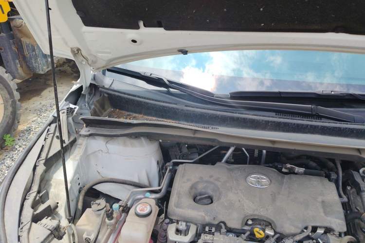 Used Toyota Granvia 2023 2.5L Hybrid Prestige PLUS Edition Engine Bay Right