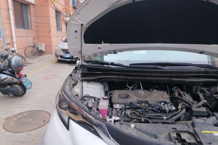 Used Toyota Granvia 2023 2.5L Hybrid Comfort Edition Engine Bay Right