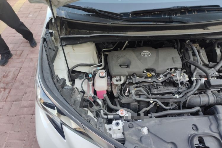 Used Toyota Granvia 2023 2.5L Hybrid Prestige PLUS Edition Engine Bay Right