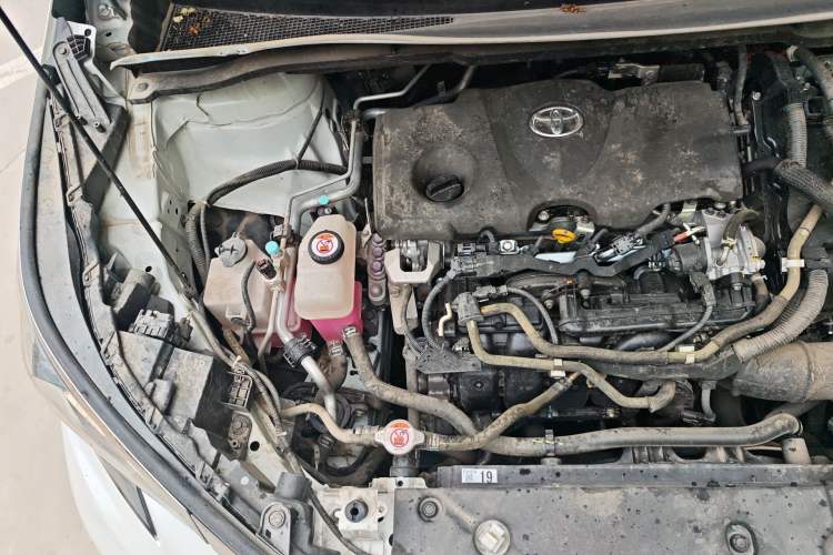 Used Toyota Granvia 2023 2.5L Hybrid Comfort Edition Engine Bay Right