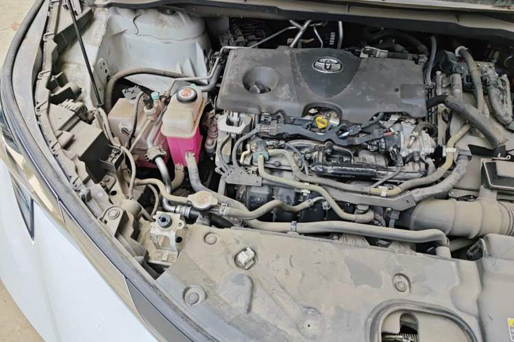 Used Toyota Granvia 2023 2.5L Hybrid Comfort Edition Engine Bay Right