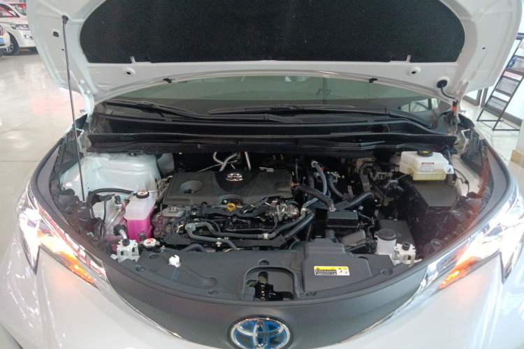 Used Toyota Granvia 2023 2.5L Hybrid Comfort Edition Engine Bay