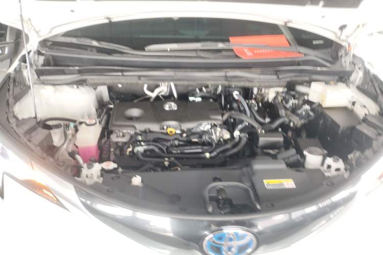 Used Toyota Granvia 2023 2.5L Hybrid Flagship VIP Edition Engine Bay