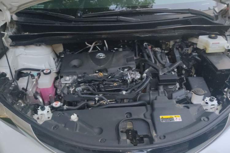 Used Toyota Granvia 2023 2.5L Hybrid Prestige PLUS Edition Engine Bay
