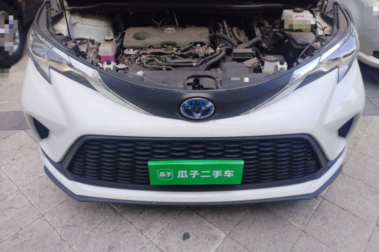 Used Toyota Granvia 2023 2.5L Hybrid Comfort Edition Engine Bay
