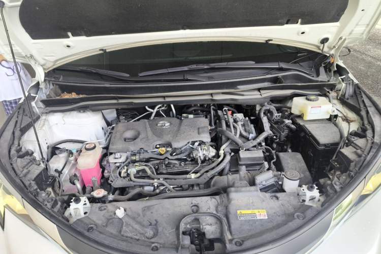 Used Toyota Granvia 2023 2.5L Hybrid Comfort Edition Engine Bay