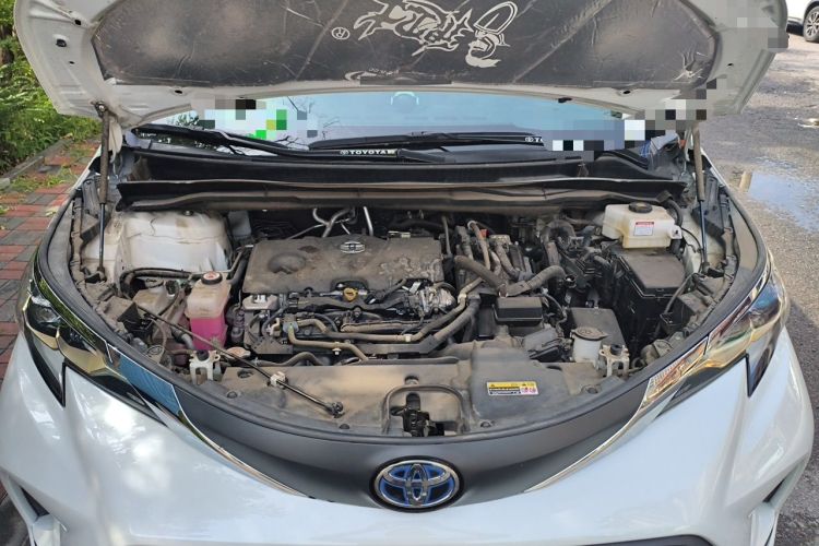 Used Toyota Granvia 2023 2.5L Hybrid Comfort Edition Engine Bay