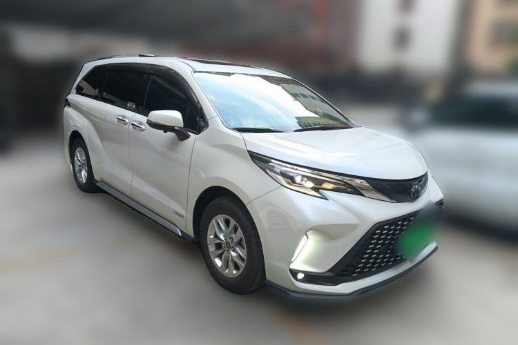 Used Toyota Granvia 2023 2.5L Hybrid Comfort Edition Exterior 2