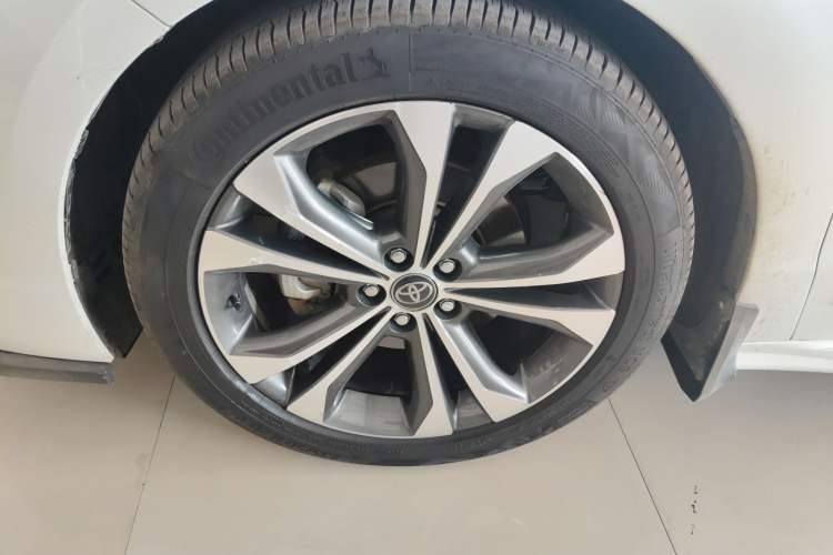Used Toyota Granvia 2023 2.5L Hybrid Prestige PLUS Edition Exterior 4