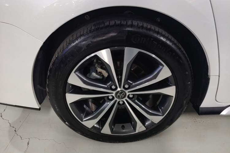Used Toyota Granvia 2023 2.5L Hybrid Prestige VIP Edition Exterior 5