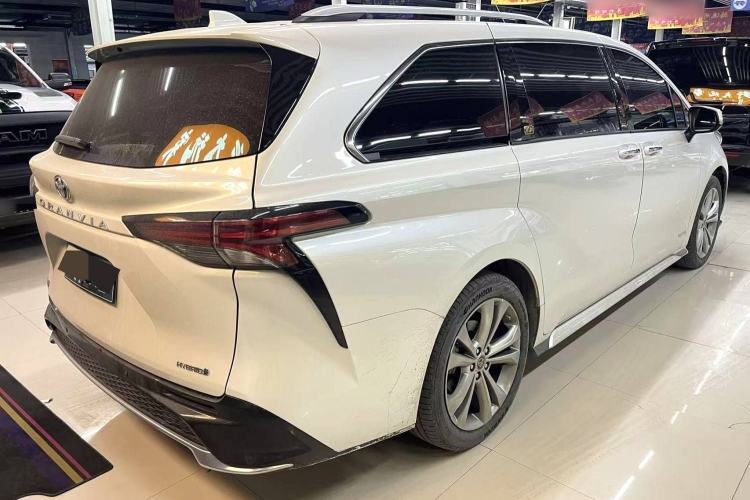 Used Toyota Granvia 2023 2.5L Hybrid Flagship VIP Edition Exterior 5