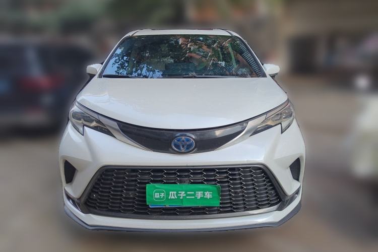 Used Toyota Granvia 2023 2.5L Hybrid Prestige PLUS Edition Front