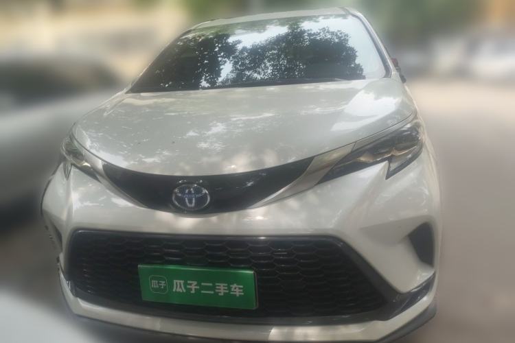 Used Toyota Granvia 2023 2.5L Hybrid Prestige PLUS Edition Front
